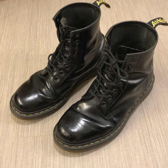 Dr. Martens Other - Dr. Martens black original 1460 boots 11